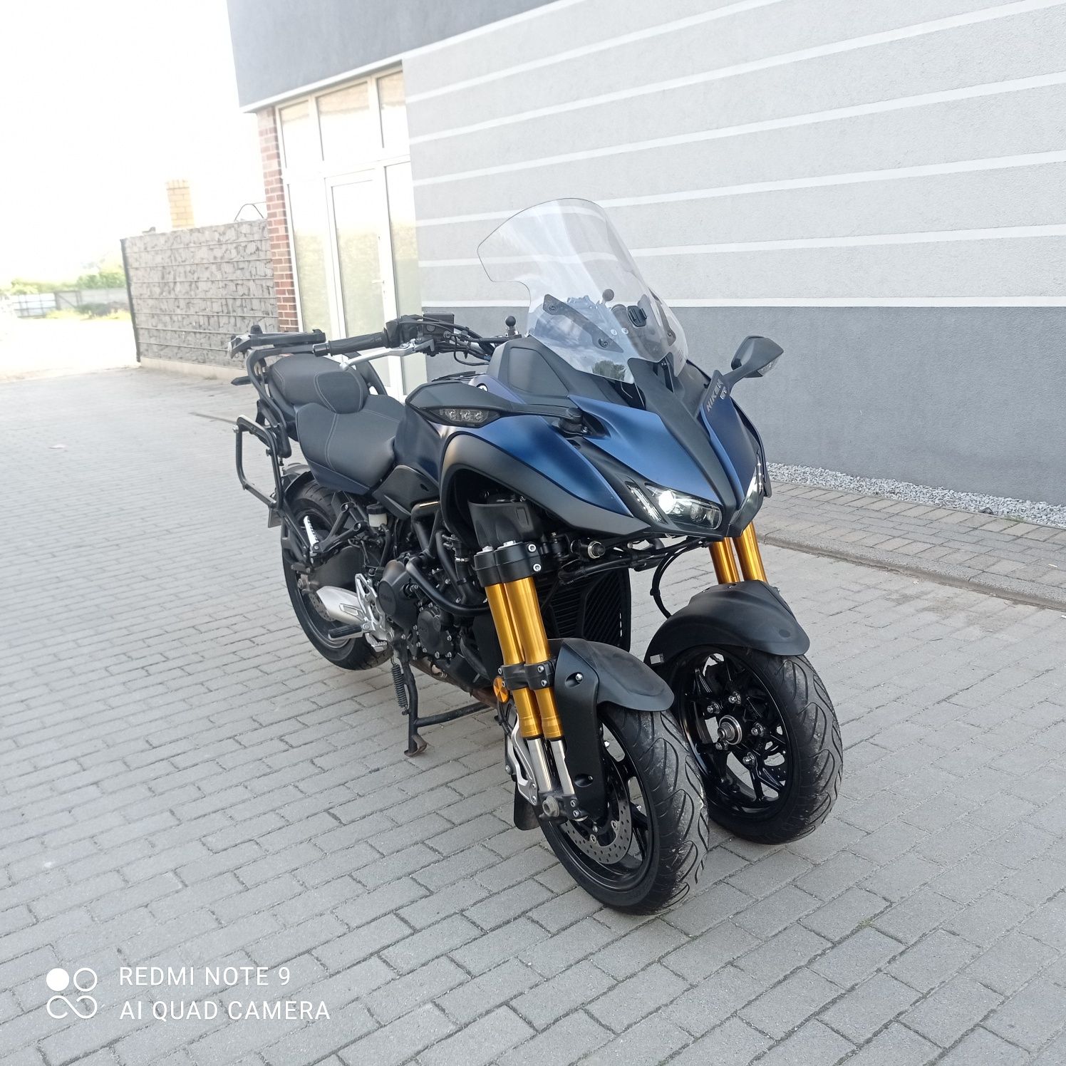 Yamaha Niken GT ,2020, quickshifter