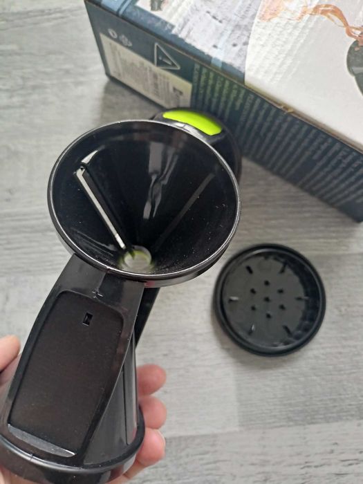 Temperówka do warzyw obieraczka wielofunkcyjna krajalnica