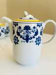 Serviço de café em porcelana Vista Alegre, coleção "Castelo Branco"
