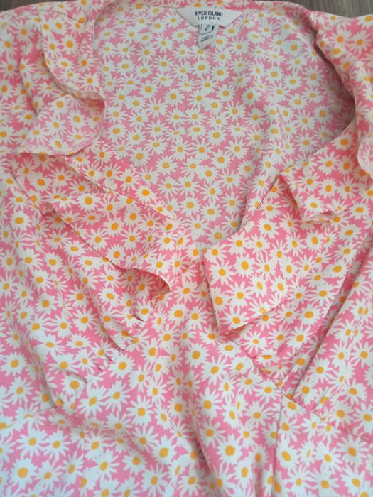 Piękna damska delikatna sukienka River Island rozmiar M