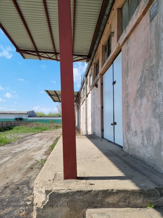 Sprzedam magazyn około 580 m2 w Nakle ul. Młyńska 56 Cena 990000 netto