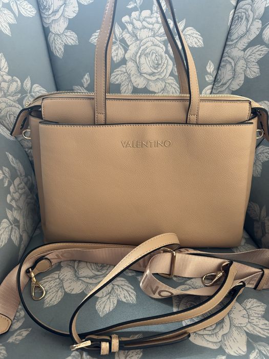 Cudowna torebka Valentino! Okazja! Beż! Tanio! Piekna i praktyczna!