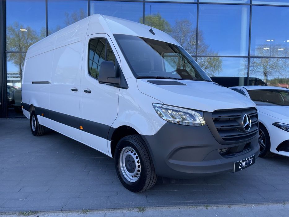 Mercedes-Benz Sprinter 317 CDI Furgon Automat długi Hak Kamera  Hak Reflektory LED Kamera cofania