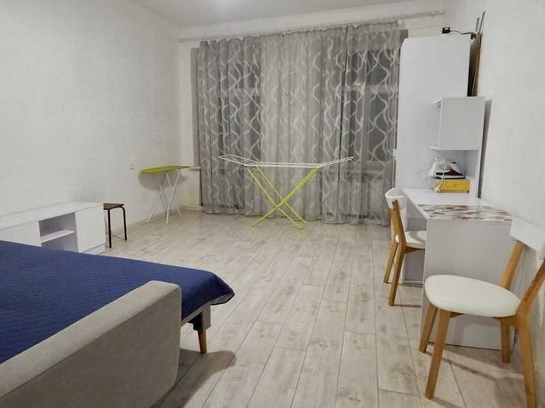 Продам 2-х комнатную квартиру на Молдаванке с гаражом