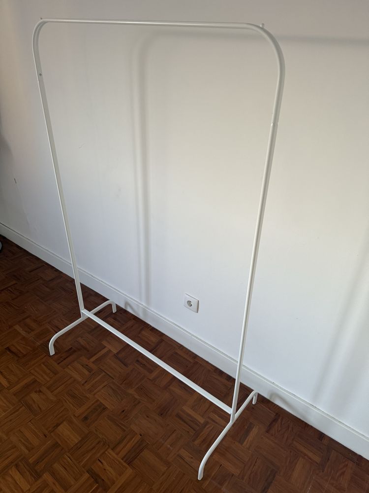 Stand para roupa