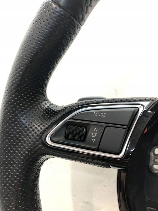 Multifunkcyjna Kierownica z łopatkami F1 Audi A4 B8 A5 S Line