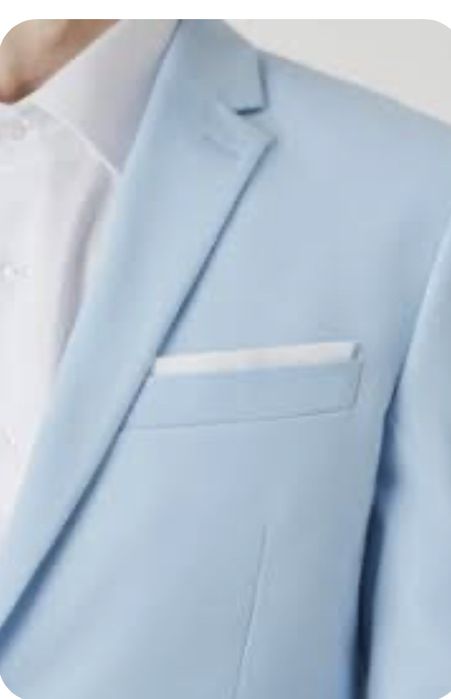 Голубой мужской костюм пиджак и желетка голоубого цвета