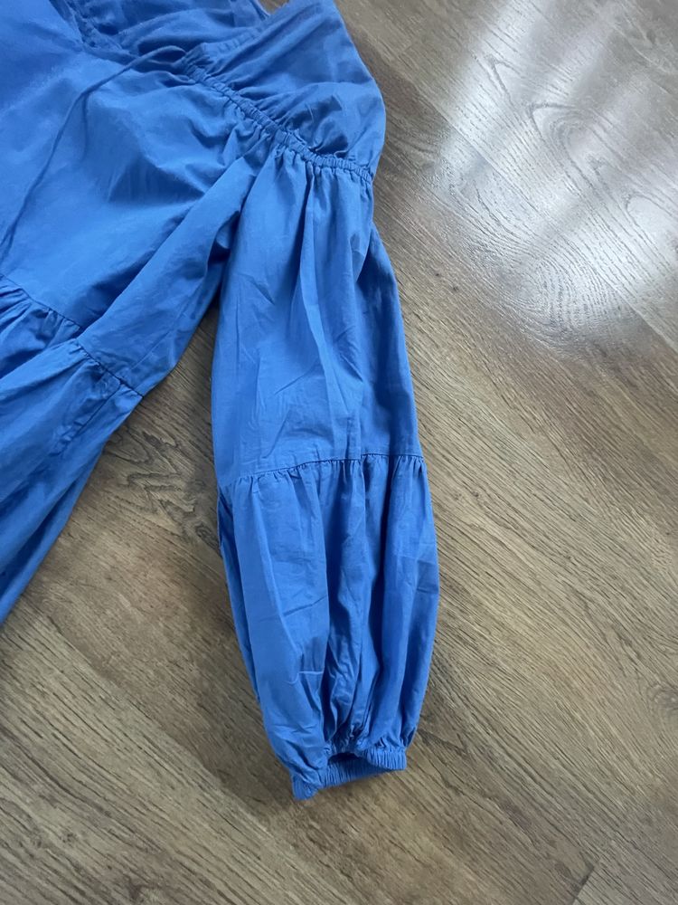 Błękitna sukienka w stylu boho 38