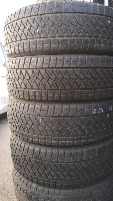 Bridgestone Blizzak 225 65 16C(Зима) склад-шиномонтажДружківська 12
