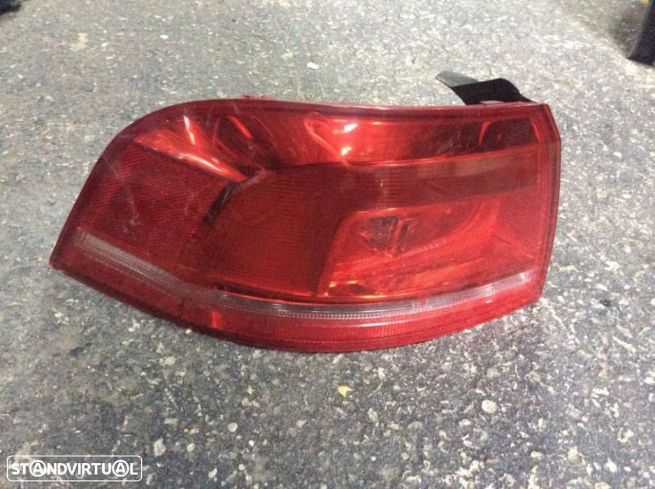 Farolim stop passat b7