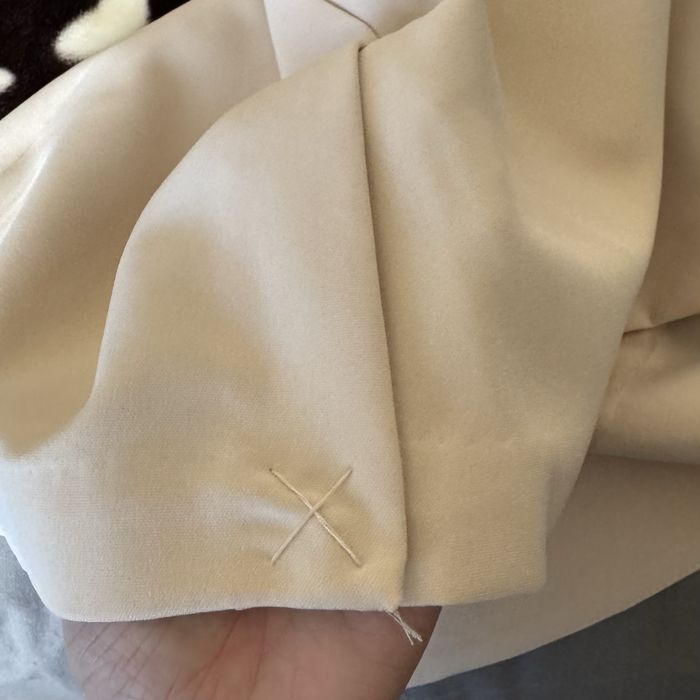 Жіночий бежевий піджак