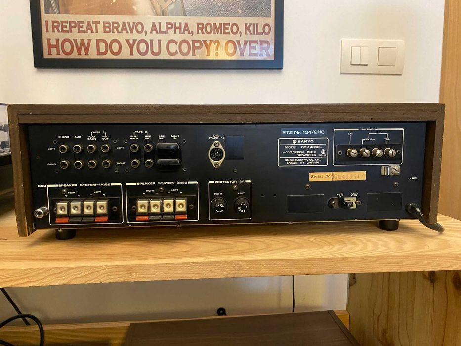 Receiver Vintage Sanyo DCX 4000L