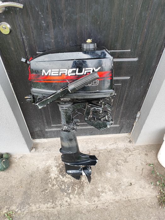 Продам човновий мотор Меркурій 5