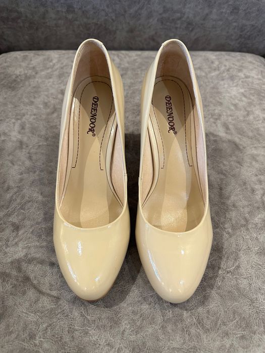 Шкіряні жіночі туфлі