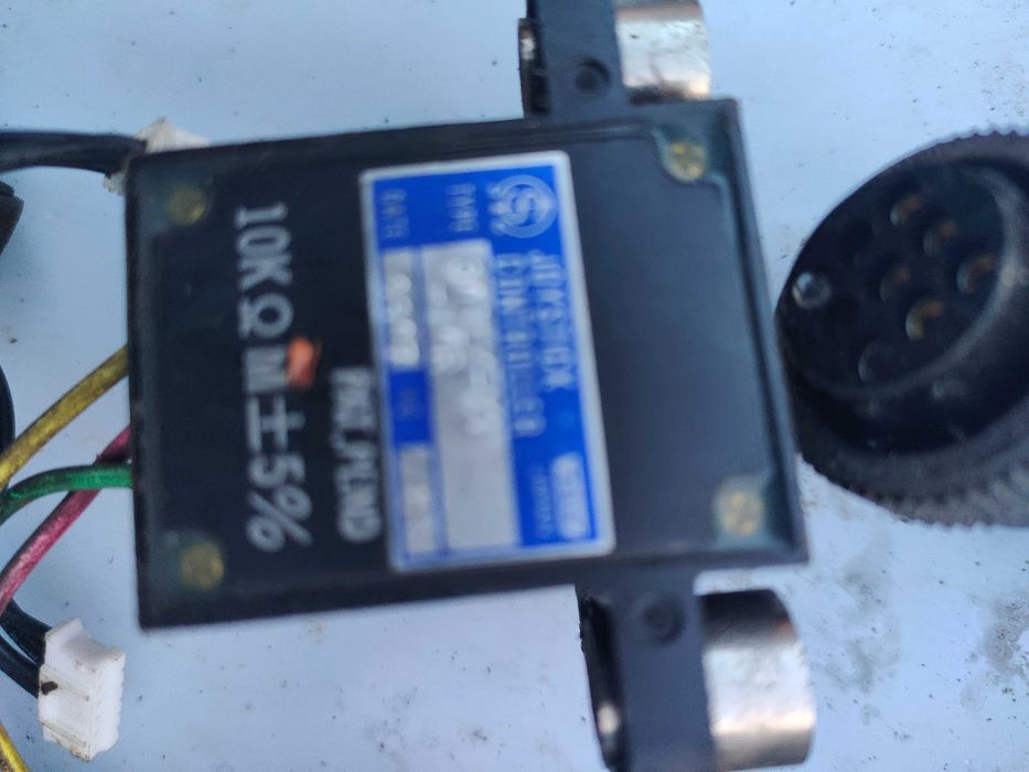 Yoistik kierowania do maszyn Timberjack -John Derre