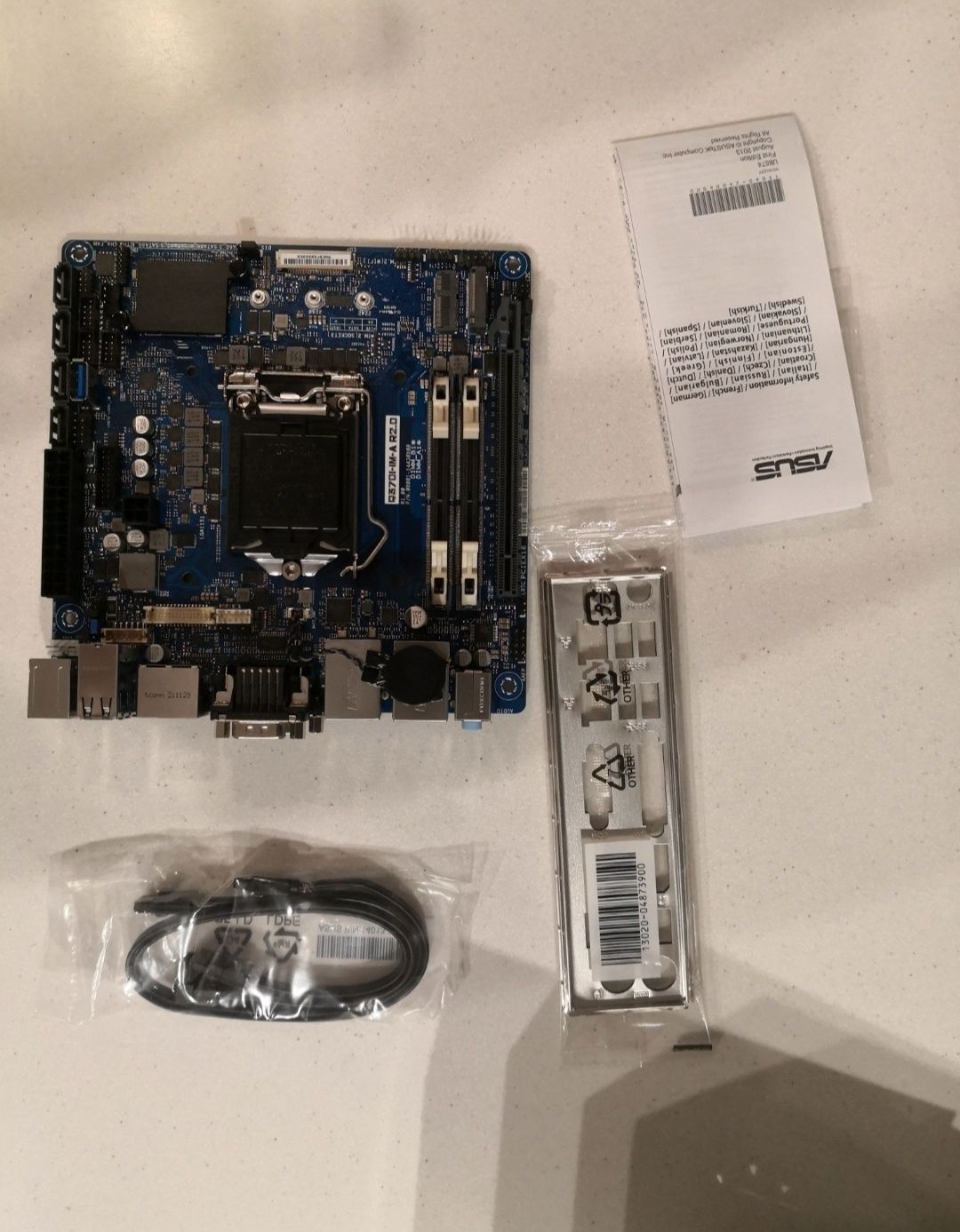 Nowa płyta Asus Mini-ITX Q370I