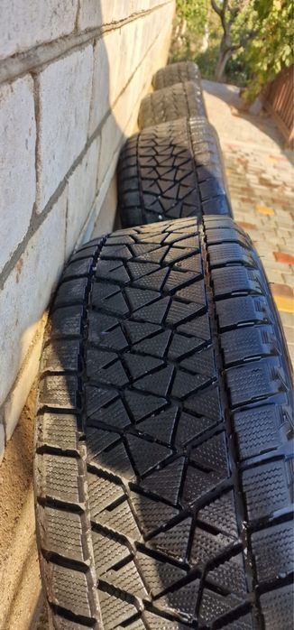 Срочно Шини Bridgestone Blizzak + Диски оригинал BMW  X5 E70