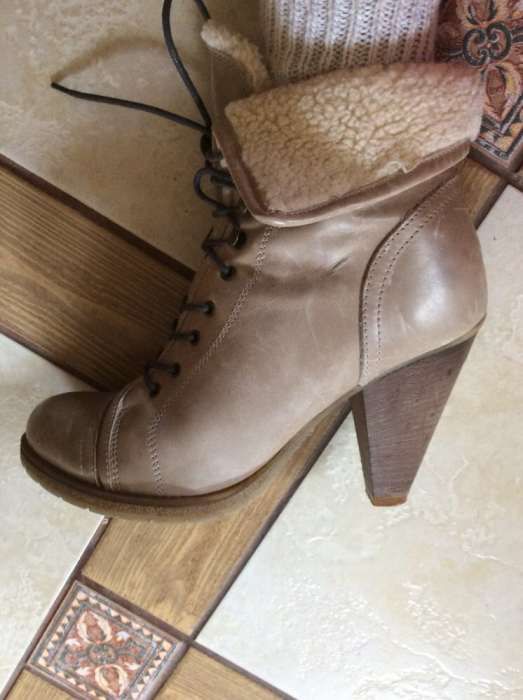 шкіряні черевички 39