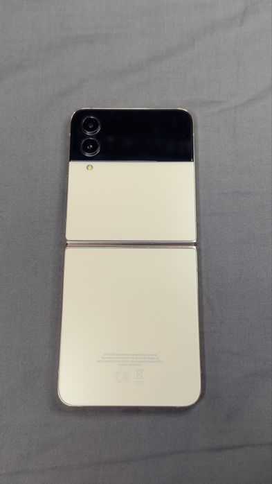 Samsung Flip Z 4