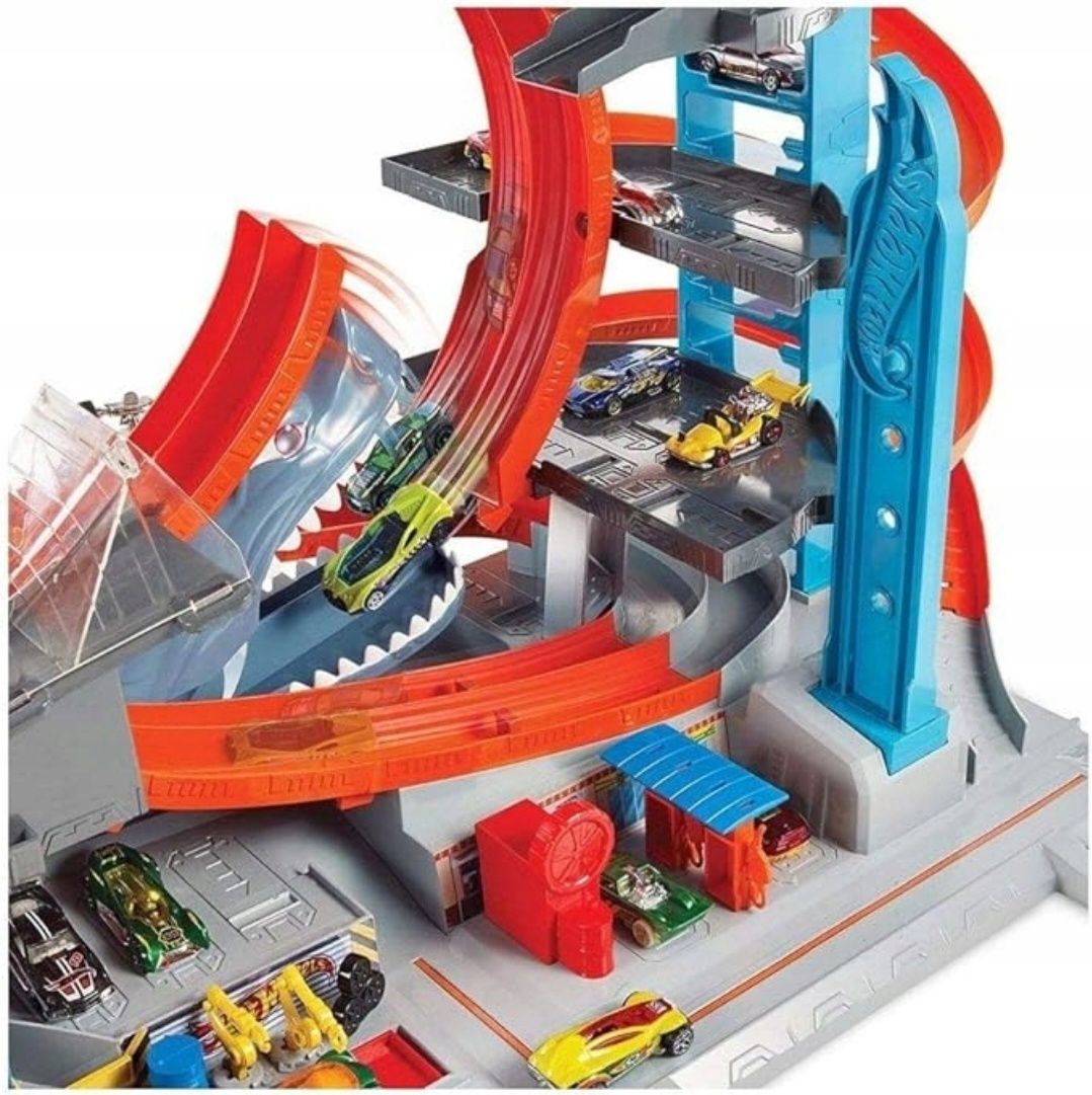 HOT WHEELS CITY tor samochodowy  - zestaw mega garaż REKINA