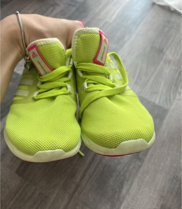 Кросівки Adidas ( оригінал )