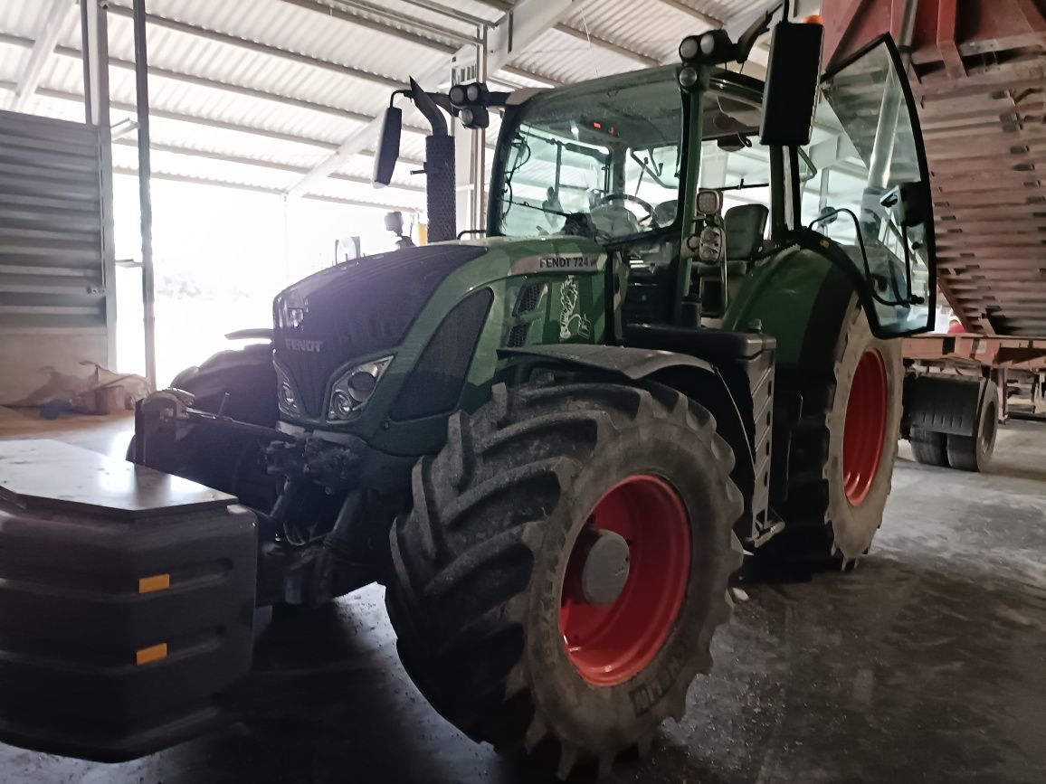 Fendt 724 Profi Plus 2014 rok 820..826..720