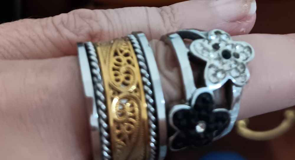 Anel aliança relogio material   aço novos