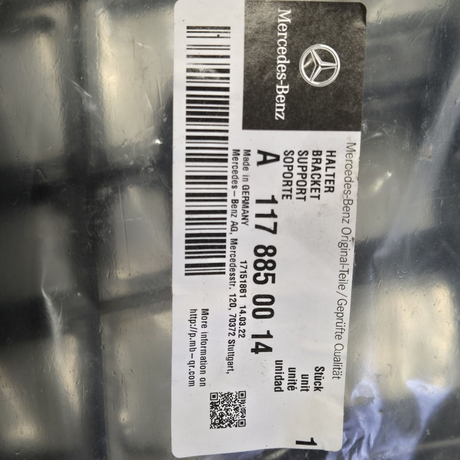 Wspornik mocowanie zderzaka prawe  cla w117