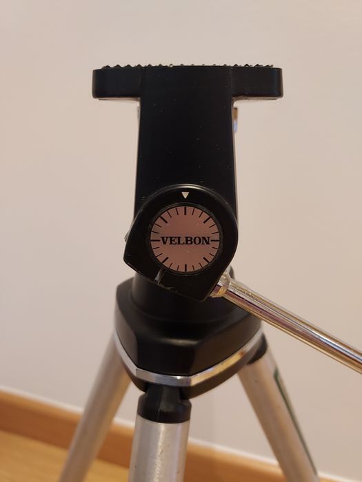 Tripé Máquina Fotográfica Velbon MC-3