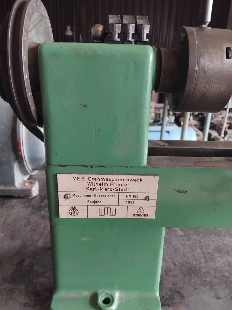Tokarka do metalu DM 180