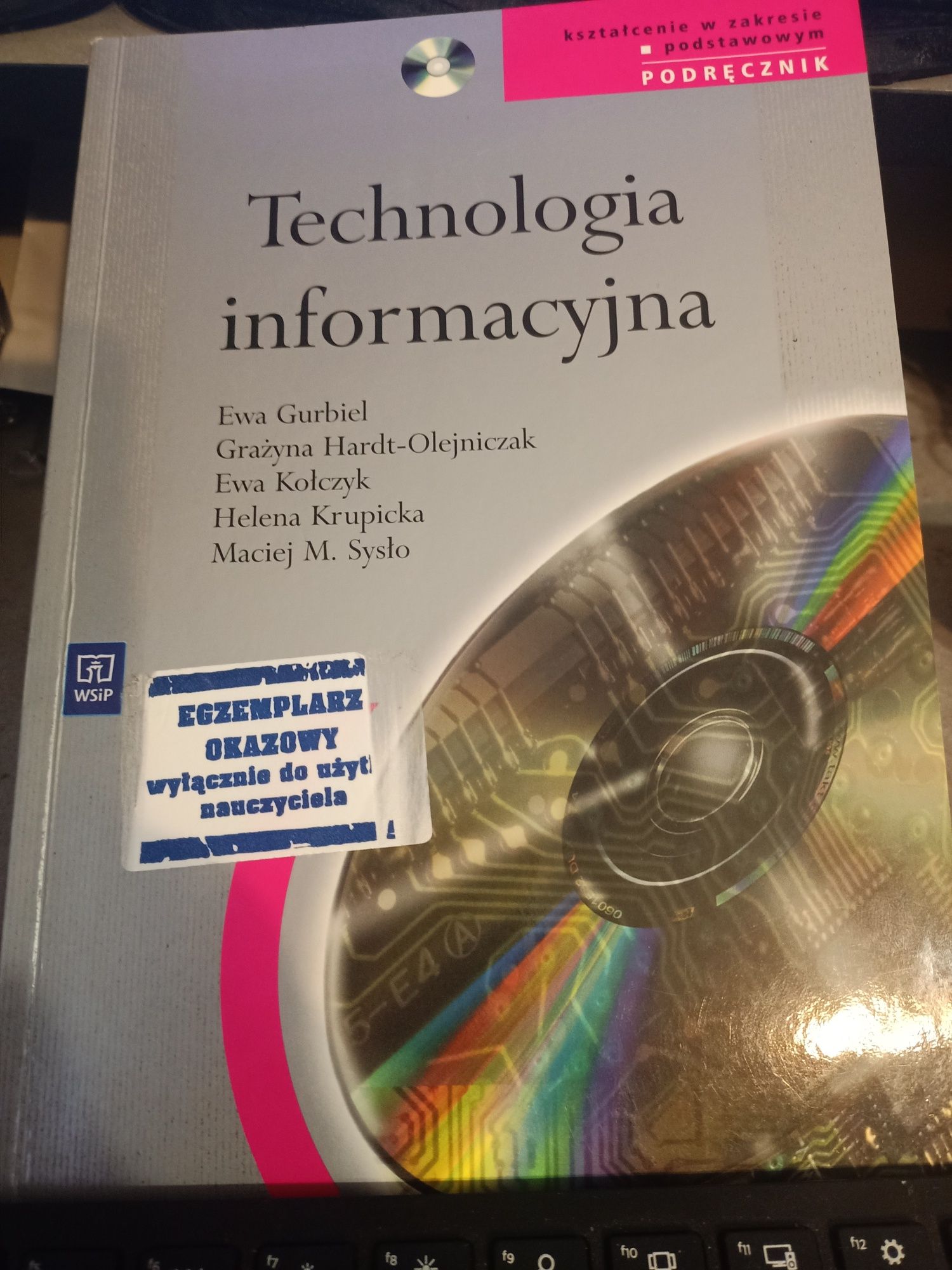 Technologia informacyjna podręcznik WSiP 2010