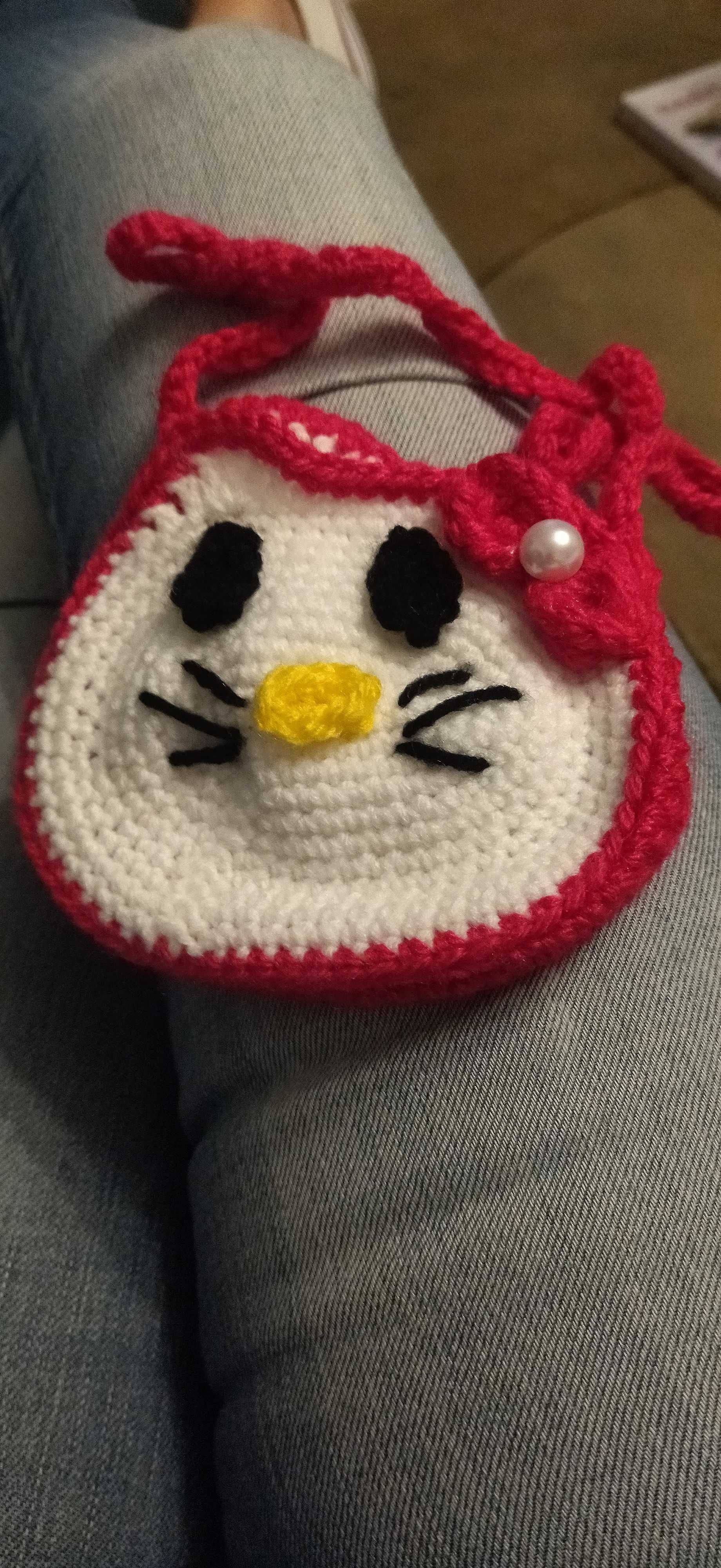 Bolsa Hello Kitty em crochet