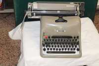 Máquina escrever Oliveti " Lexikon 80" Anos 50\60 , perfeito estado