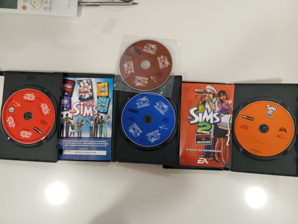 Os Sims 2  pc cd rom hot date, Superestar e aberto para negócios disco