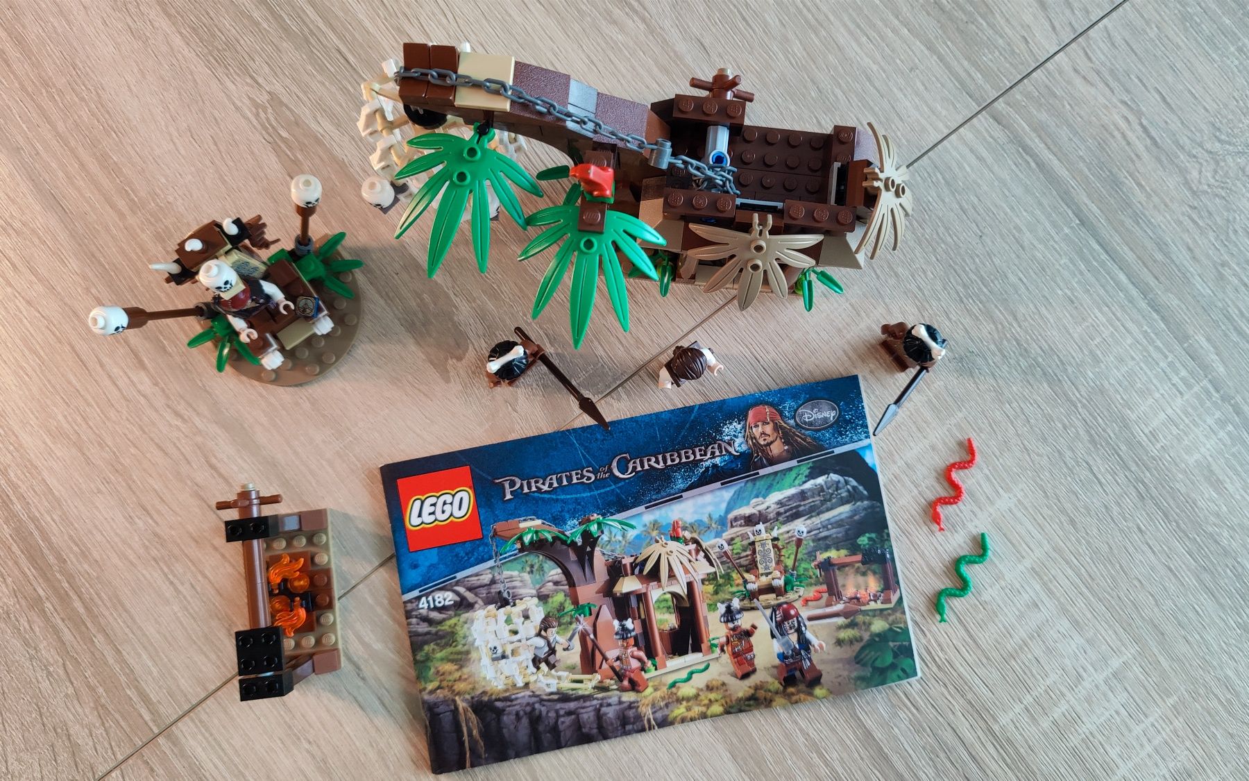 LEGO 4182 - Piraci z Karaibów