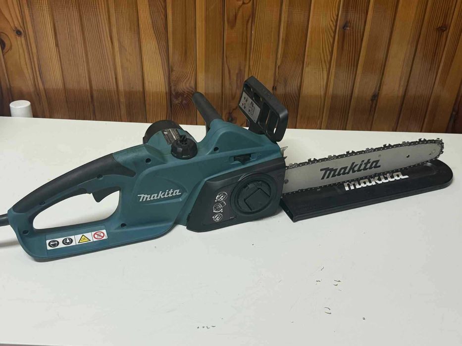 Piła elektryczna MAKITA U3541A