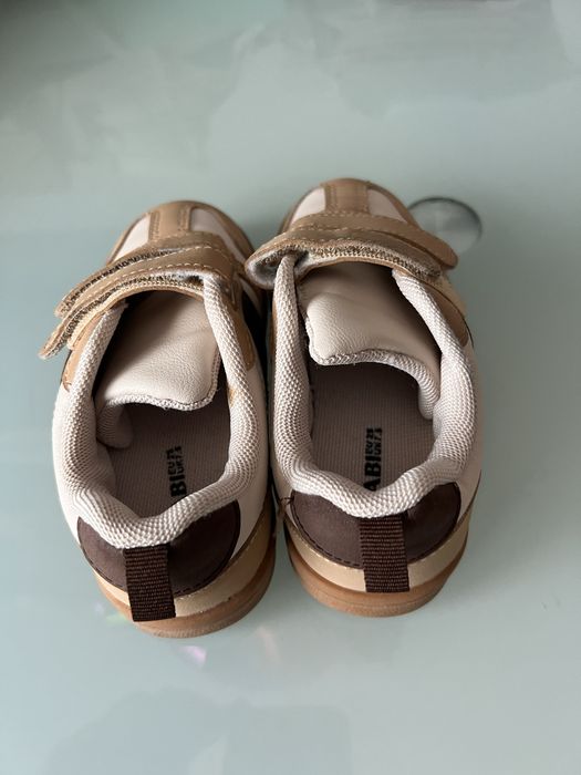 Tenis Kiabi Numero 25