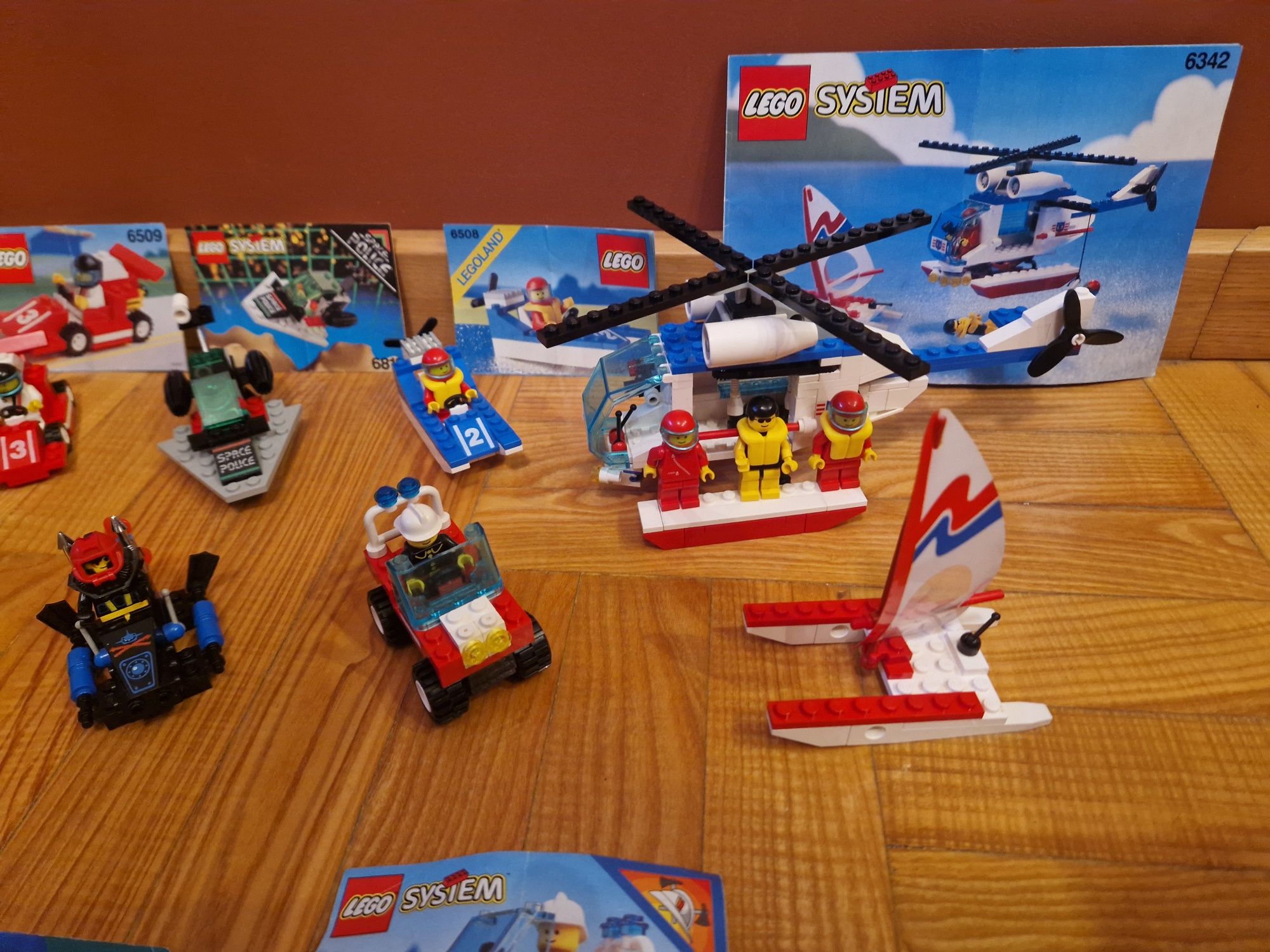 Dziesięć zestawów lego system, legoland