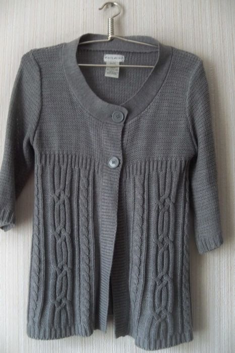 Серая вязаная кофта ,размер M-L
