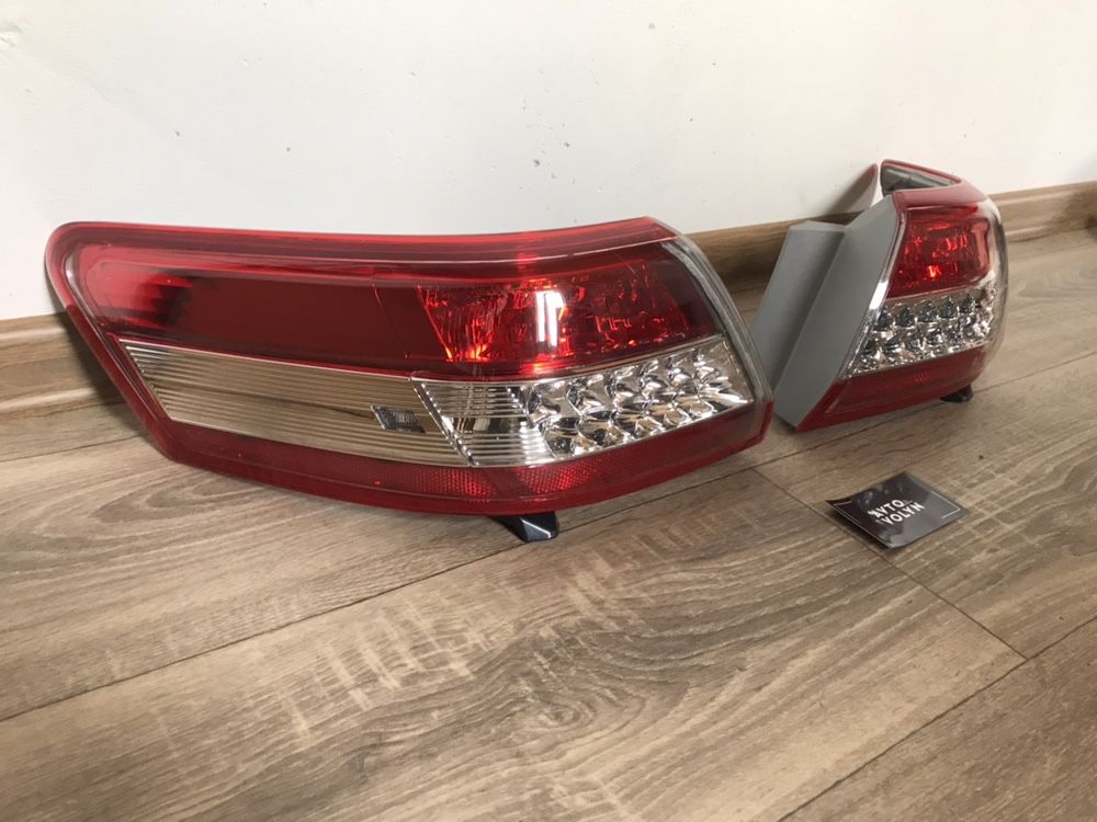 Фонарь фонари фари Toyota Camry 45 10-11r камри 45 LED