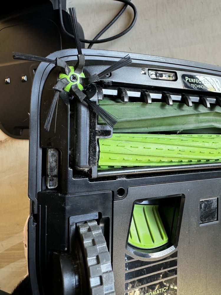 Robot sprzątający IROBOT Roomba s9+