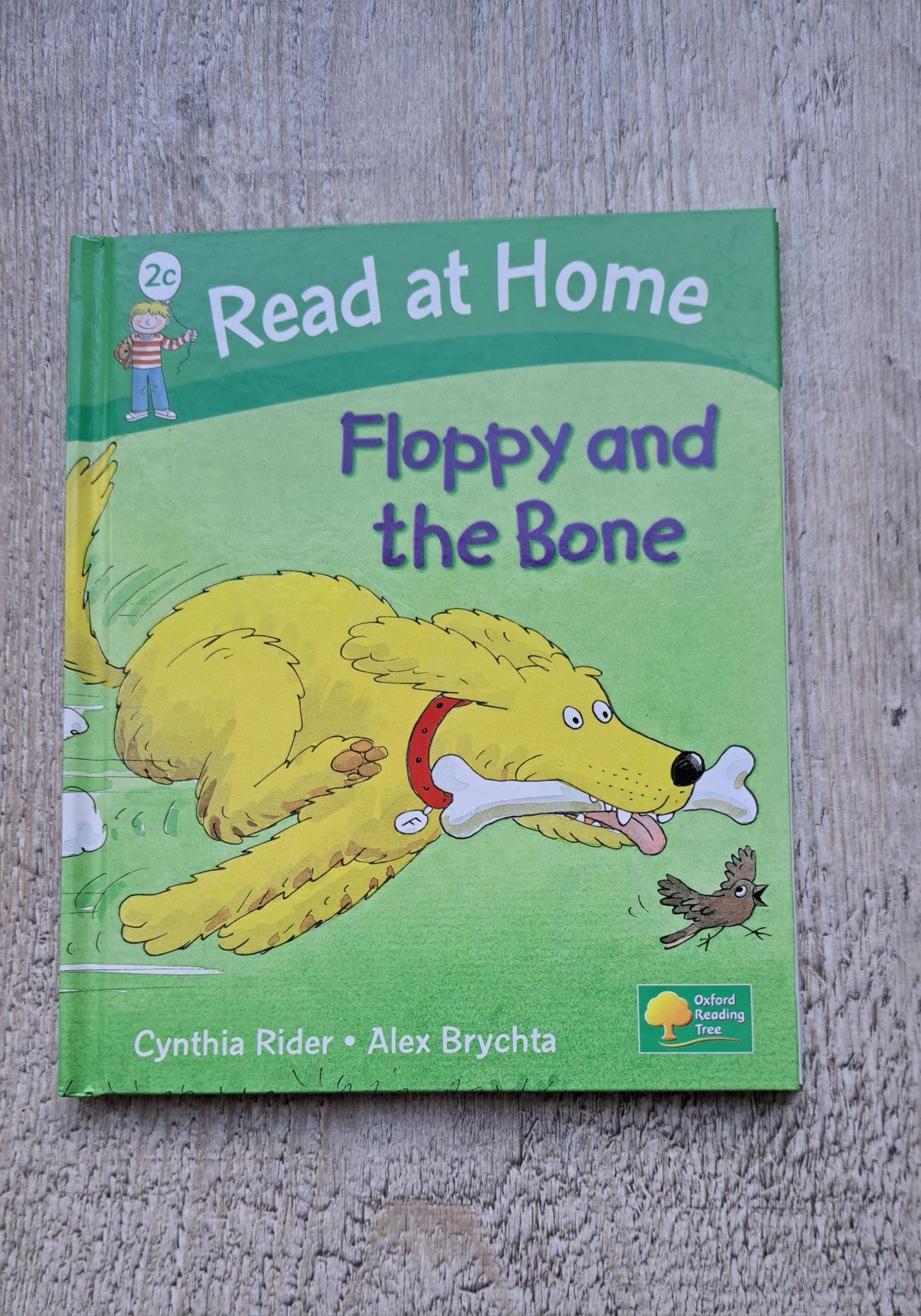 Read at home" Floppy and the Bone"Oxford