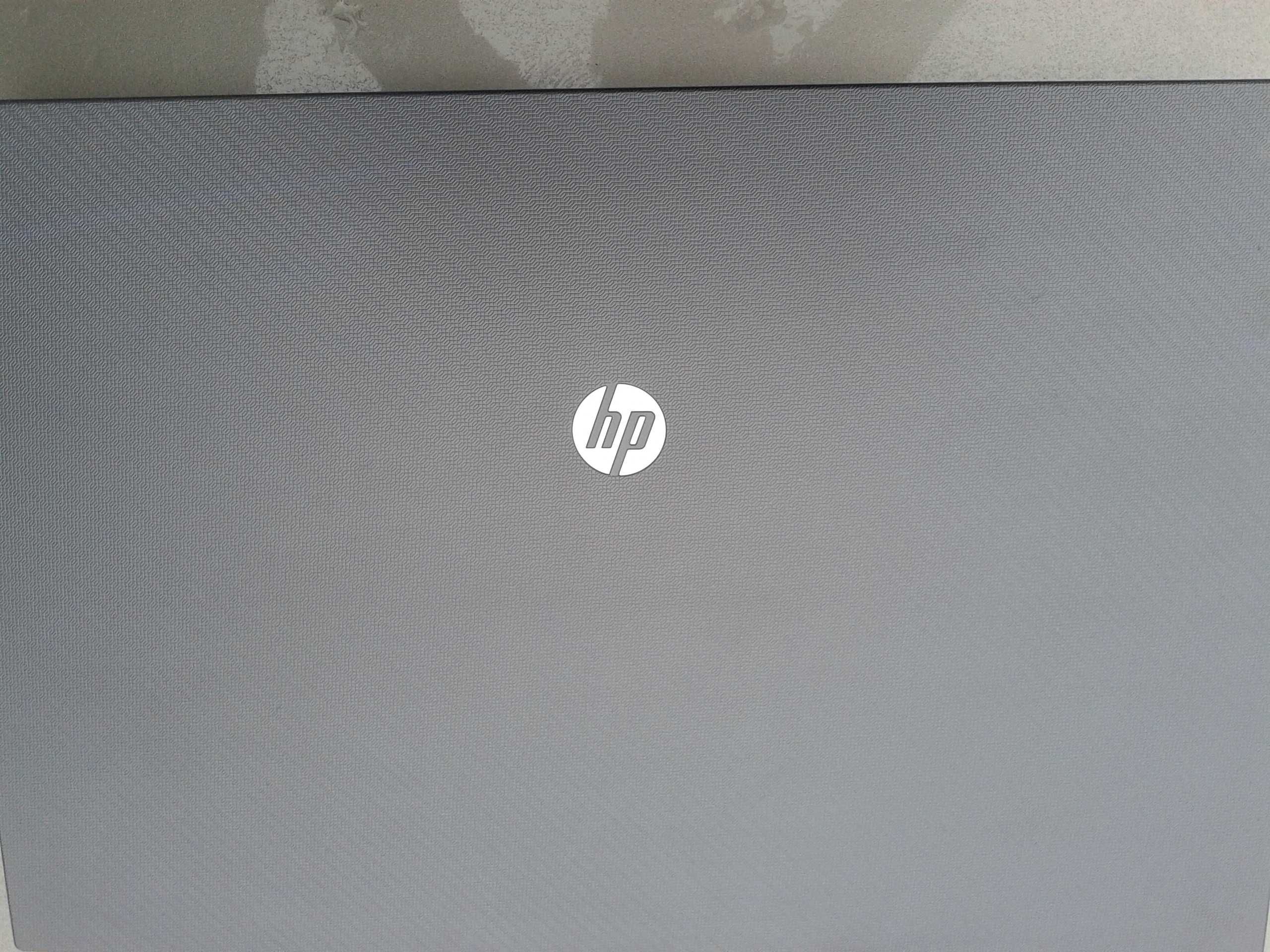 ноутбук hp 620-идеальное состояние.
