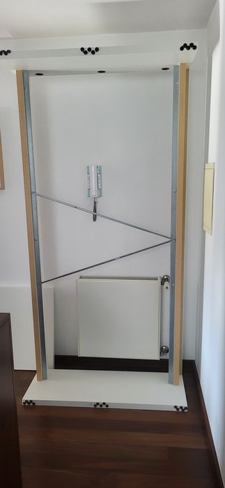 Cama Malm IKEA 90×200 + estrado Lönset IKEA