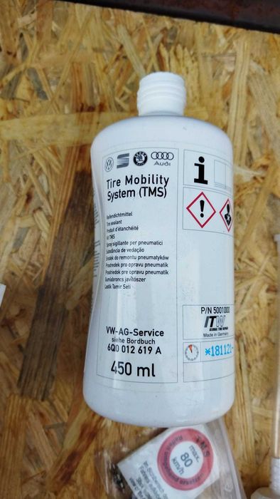 TMS VW Uszczelniacz Do Opon Zestaw Naprawczy Do Opon 450ml