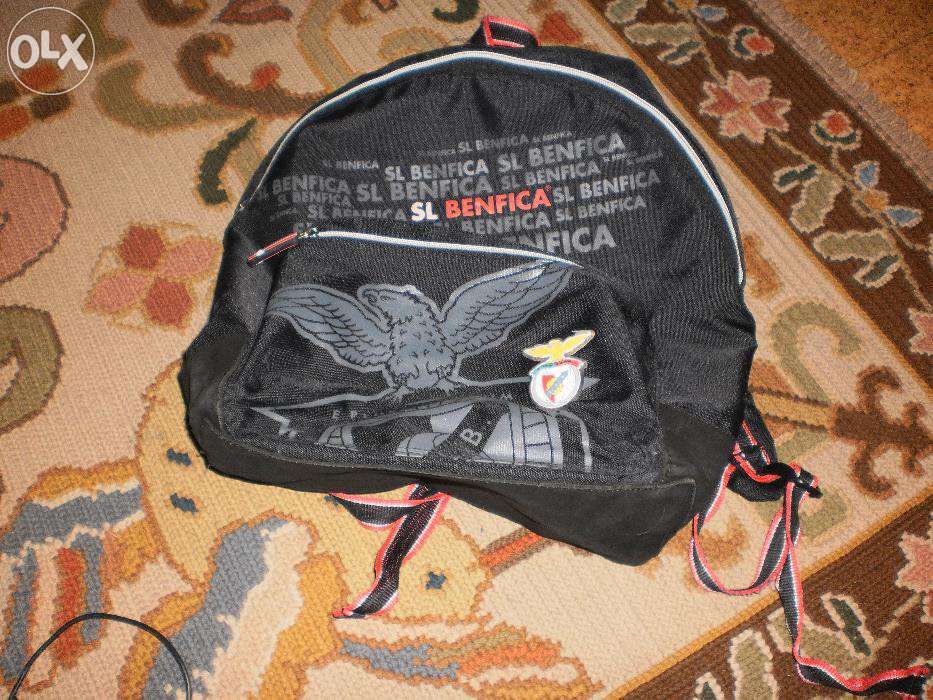 Mochilas variadas