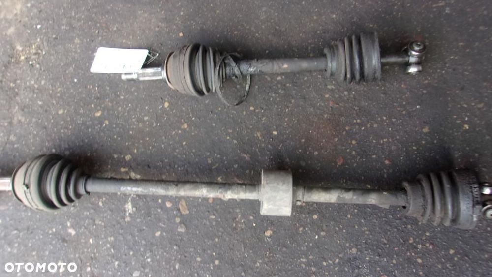 FIAT UNO PÓŁOŚ LEWA lub PRAWA 0.9 / 1.0/ 1.4