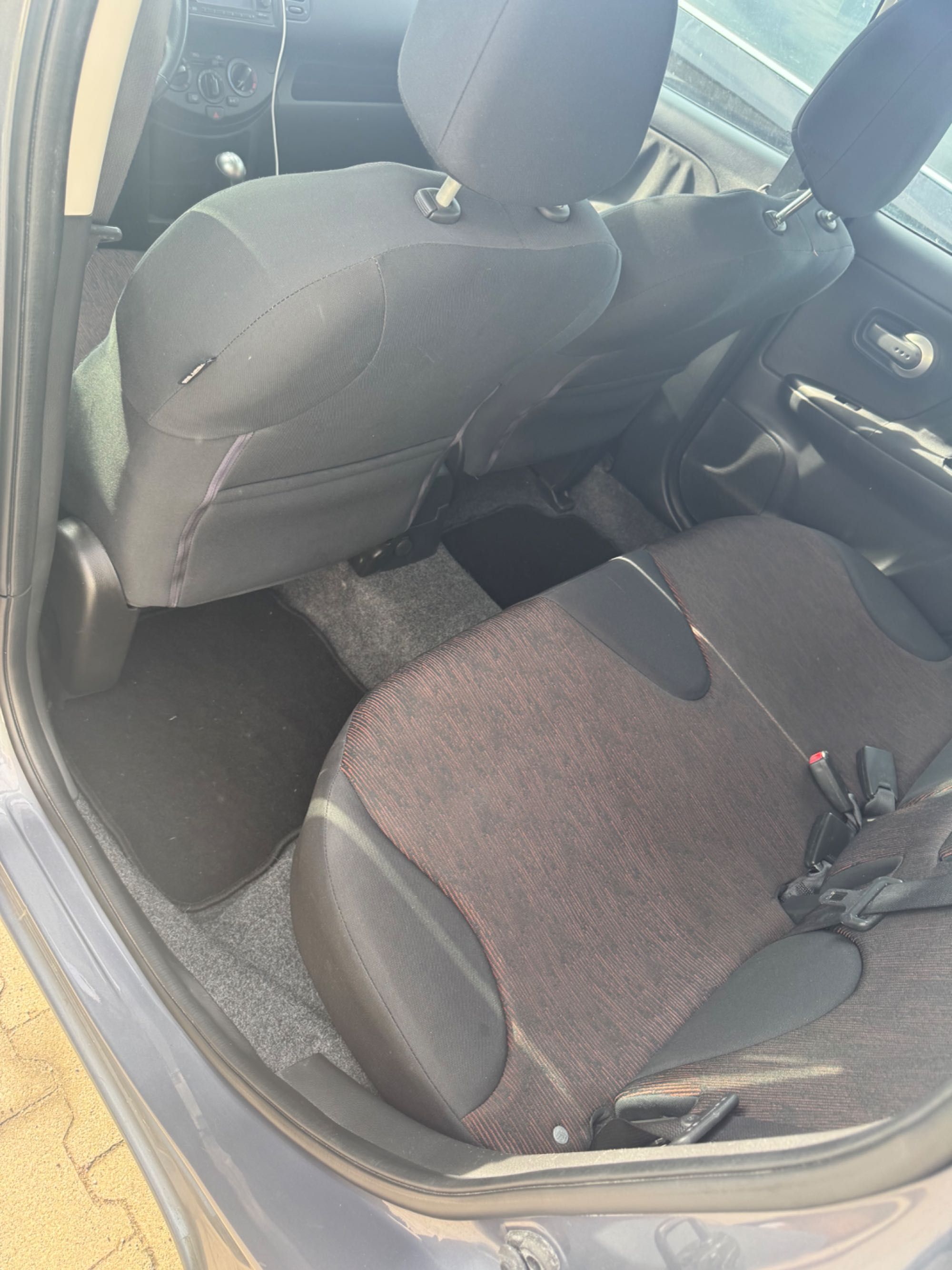 Nissan Note 2010 rok