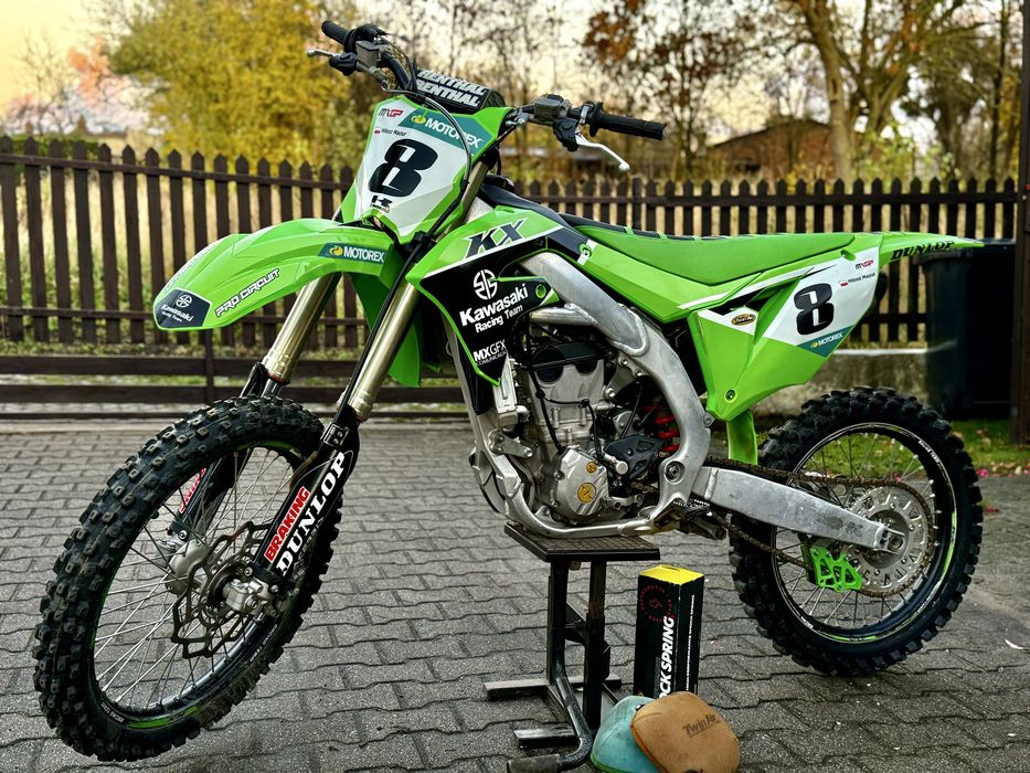 Kawasaki KX250F 105 mth super stan