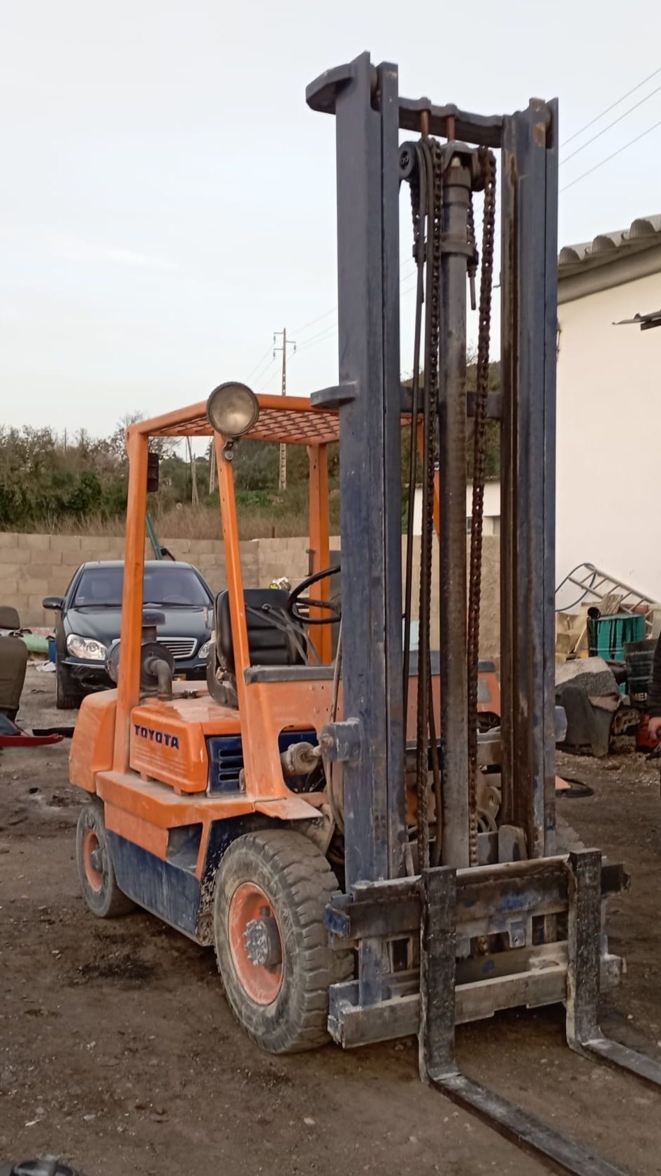 Empilhador toyota a gasóleo 2.5T